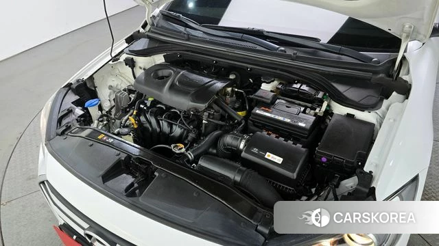 Hyundai Avante AD id 4295156 из Кореи 26