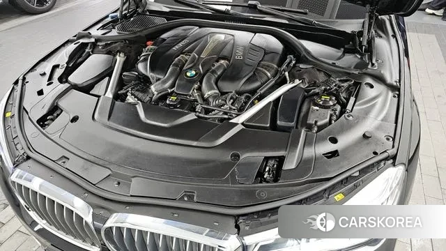 BMW 7 Series (G11) id 3417995 из Кореи 16