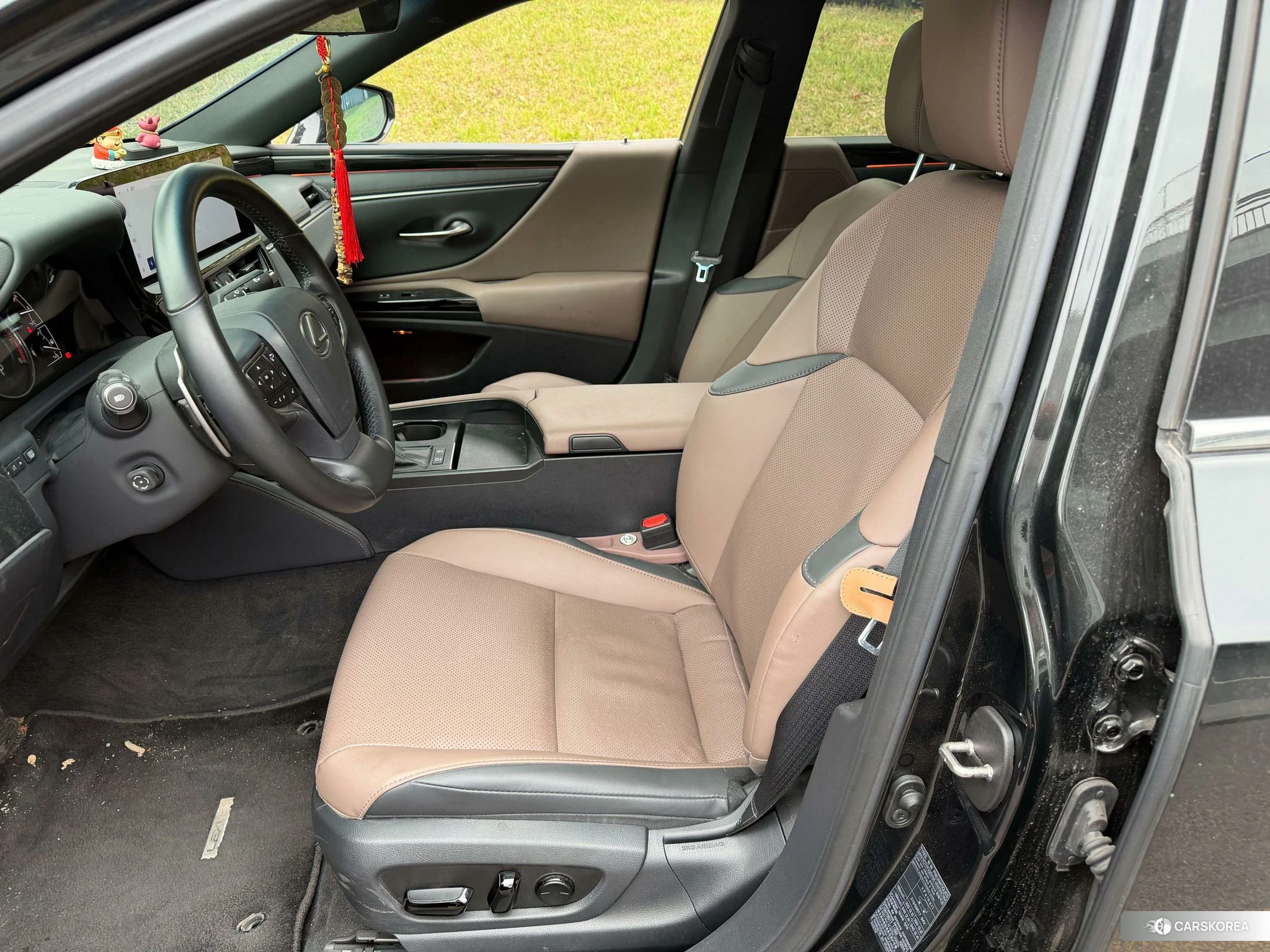 Lexus ES id 4467957 из Китая 9
