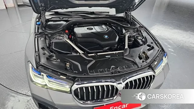 BMW 5 Series (G30) id 3420770 из Кореи 16