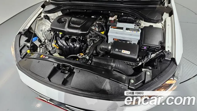 Hyundai Avante AD id 2764349 из Кореи 16