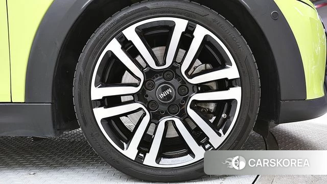 Mini Cooper S id 4650027 из Кореи 16