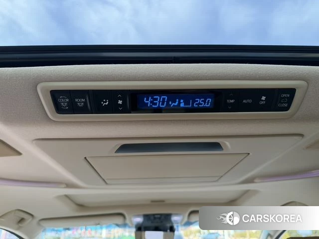 Toyota Wilfa id 4259763 из Китая 19