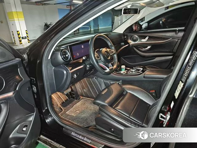 Mercedes-Benz E-class id 4219303 из Китая 7