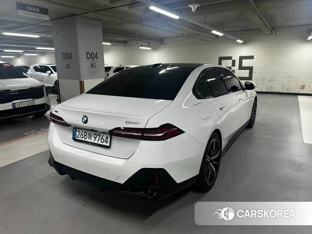 BMW 5 Series (G60) id 4298595 из Кореи 16
