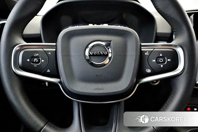 Volvo XC40 id 3023363 из Кореи 16