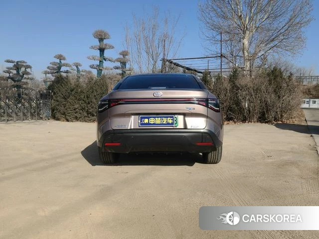 Toyota bZ3 id 3869537 из Китая 8