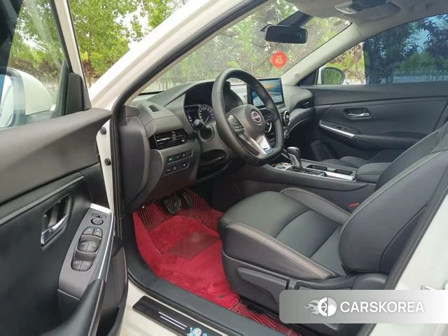 Nissan Xuan Yi 2024 Белый из Китая, фото 6