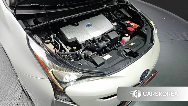 Toyota Prius 4th Generation id 3873642 из Кореи 16