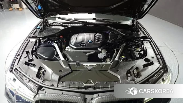 BMW 5 Series (G30) id 3600569 из Кореи 16