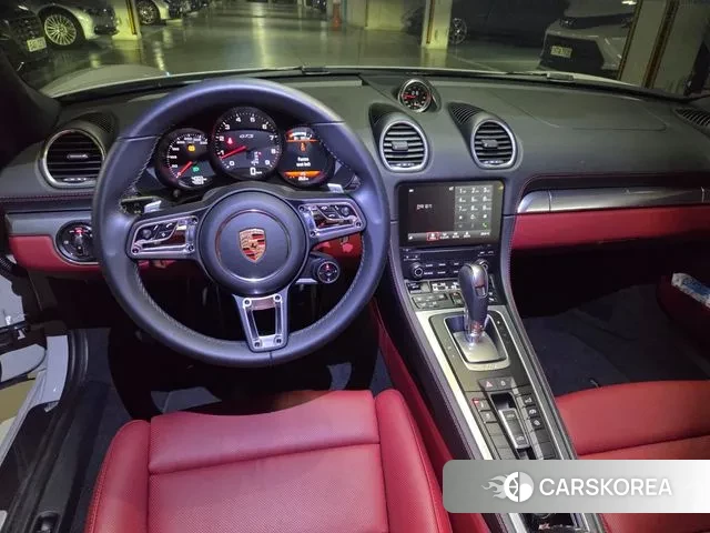 Porsche 718 Boxster 2024 Белый из Кореи, фото 6