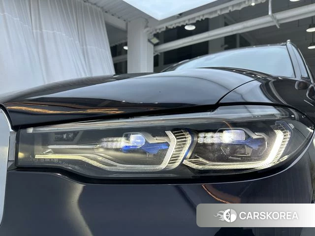 BMW X7 id 4256284 из Китая 11