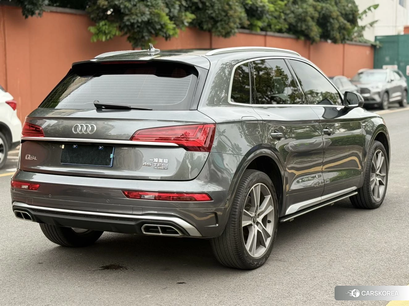 Audi Q5L id 4440727 из Китая 9