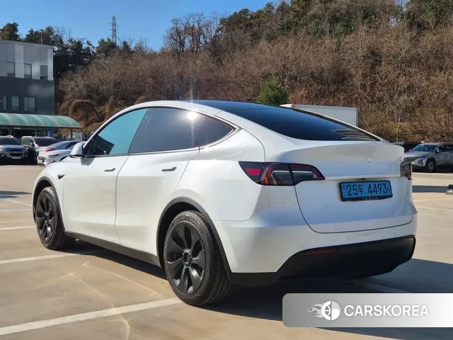 Tesla Model Y id 3458838 из Кореи 16