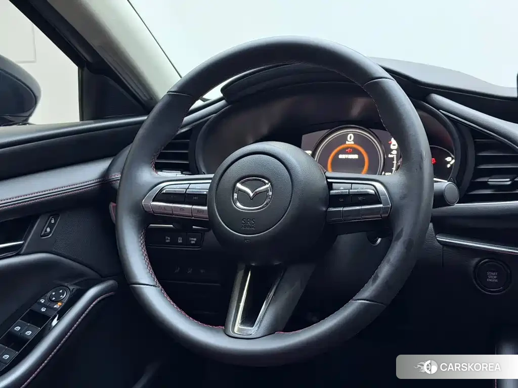 Mazda 3 id 4679518 из Китая 13