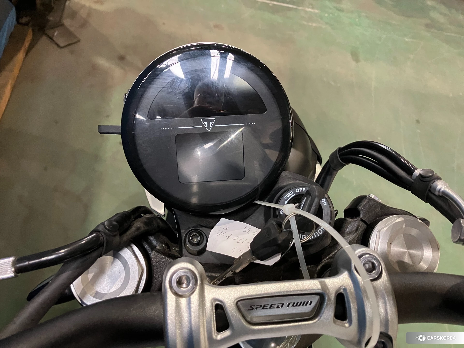Triumph SPEED TWIN 900 id 3946726 из Японии 9