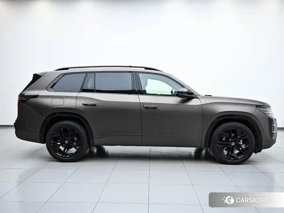 Volkswagen Tourang id 4570529 из Китая 32