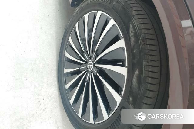 Volkswagen Weiran id 4328865 из Китая 13