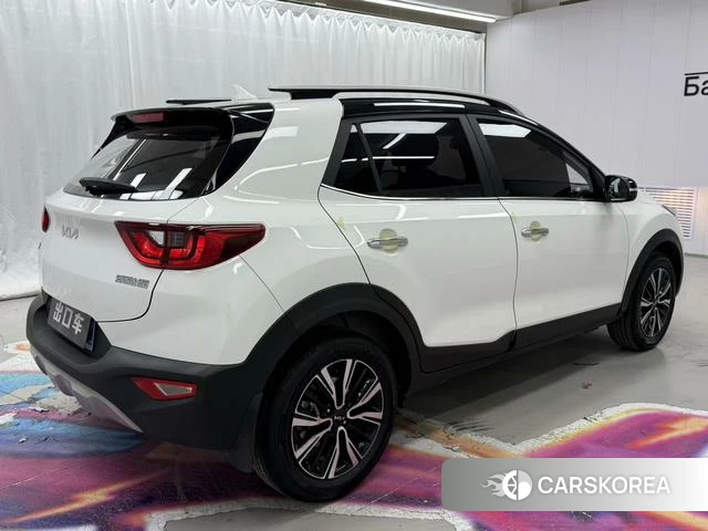 Kia Yi Ran 2022 Белый из Китая, фото 6