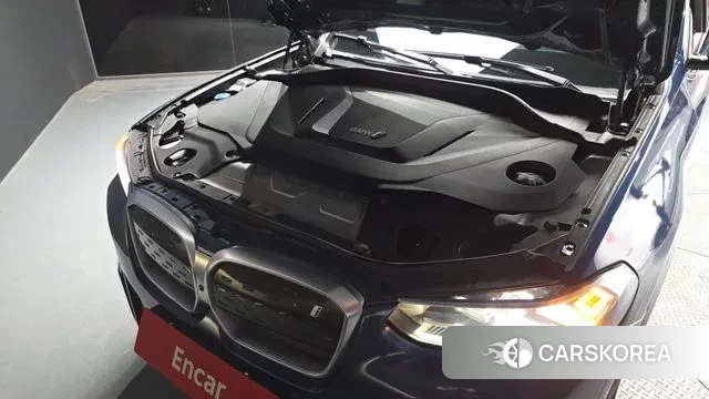 BMW iX3 id 3452730 из Кореи 16