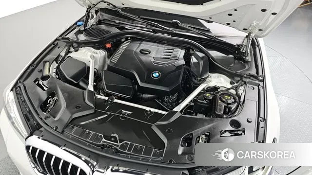 BMW 5 Series (G30) id 3759747 из Кореи 16