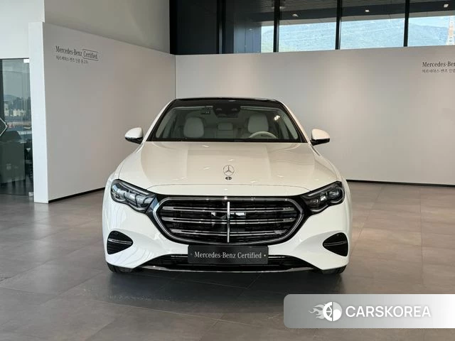 Mercedes-Benz E-Class W214 id 4739115 из Кореи 16