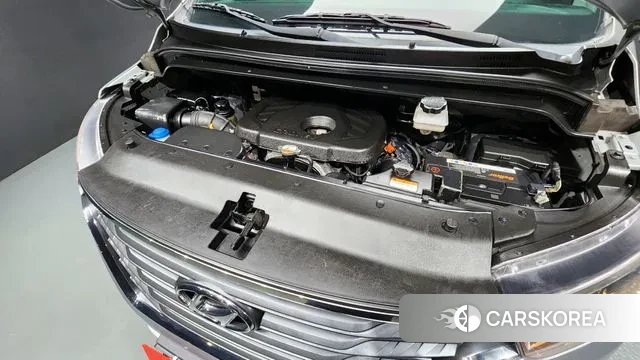 Hyundai The New Grand Starex id 3055081 из Кореи 16