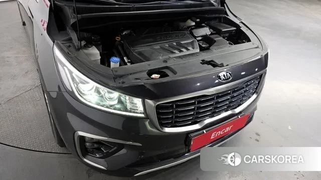 Kia The New Carnival id 3582825 из Кореи 16