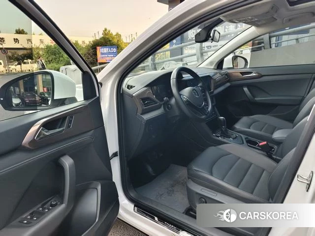 Volkswagen Tuyue 2022 Белый из Китая, фото 6