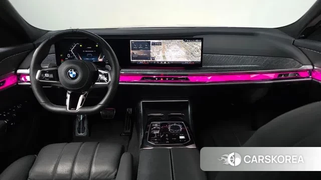 BMW 7 Series (G70) id 3507758 из Кореи 16