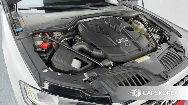 Audi A8 (D5) id 4672579 из Кореи 31