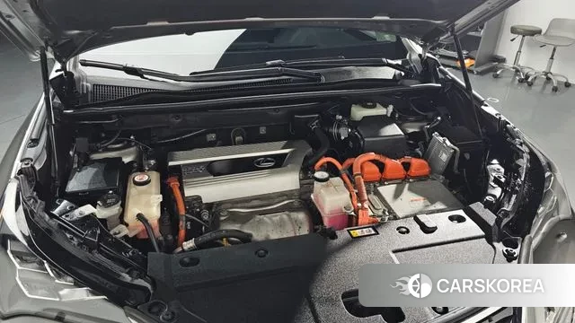 Lexus NX300h id 3754287 из Кореи 16