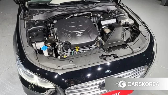 Hyundai Grandeur IG id 3024623 из Кореи 16