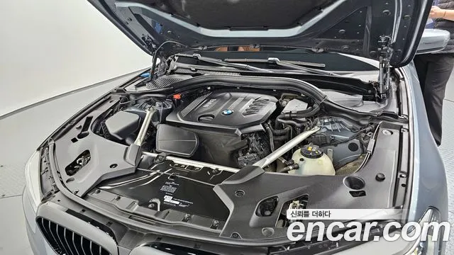 BMW 5 Series (G30) id 2242125 из Кореи 16