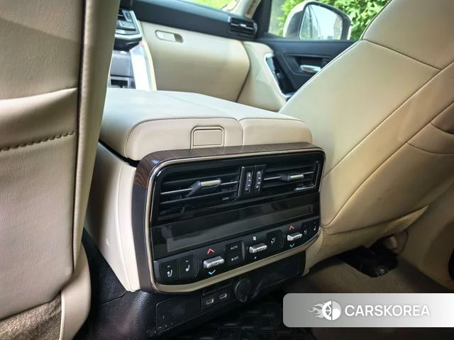 Toyota Land Cruiser (imported) id 4261805 из Китая 7