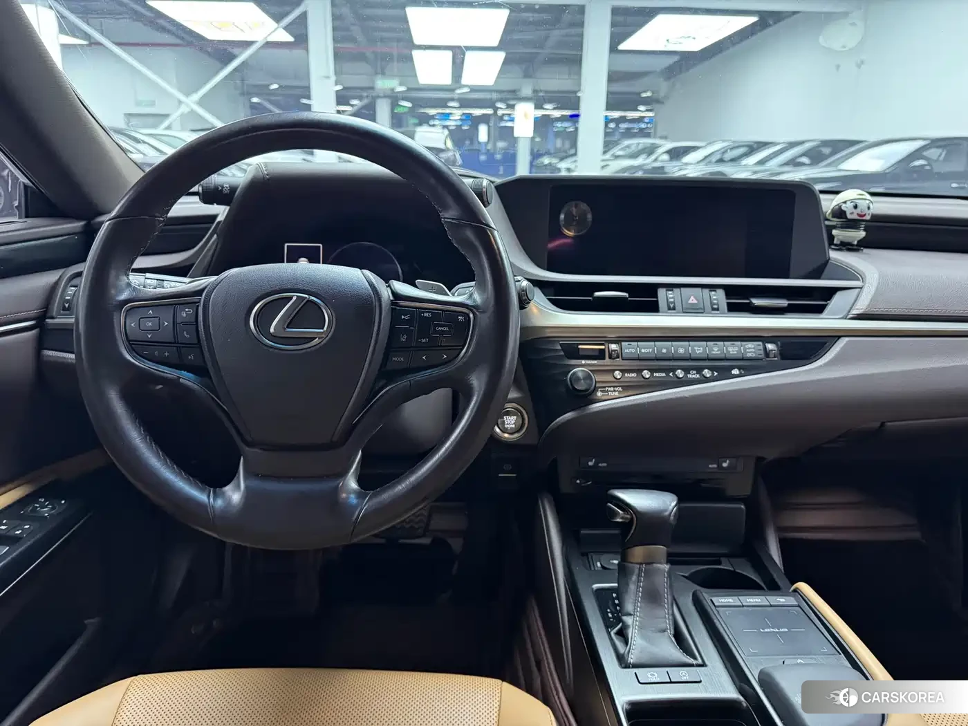 Lexus ES id 4565394 из Китая 17