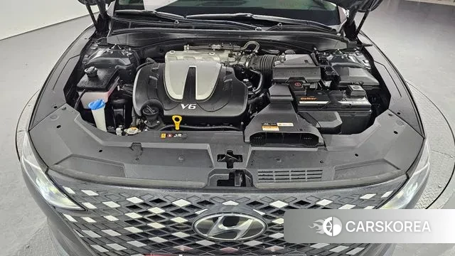 Hyundai The New Grandeur IG id 3592370 из Кореи 16