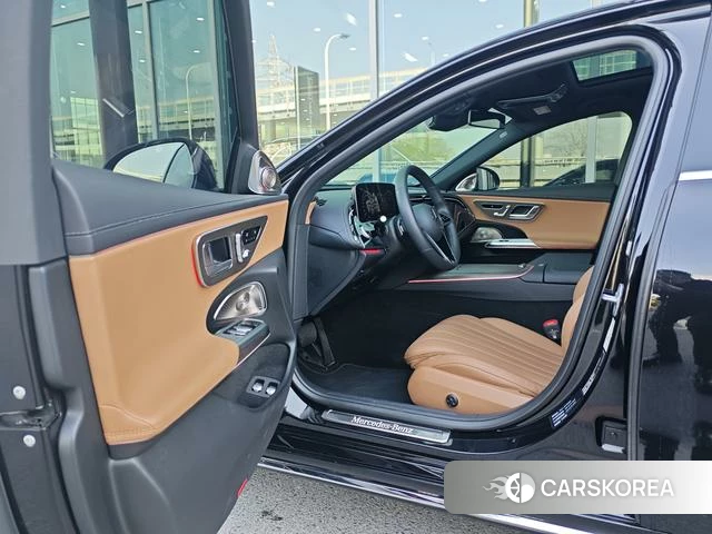 Mercedes-Benz E-class PHEV 2024 Черный из Китая, фото 6