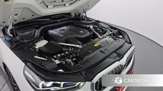 BMW 5 Series (G60) id 3462106 из Кореи 16