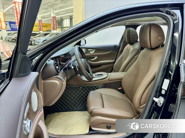 Mercedes-Benz E-class id 4299619 из Китая 10