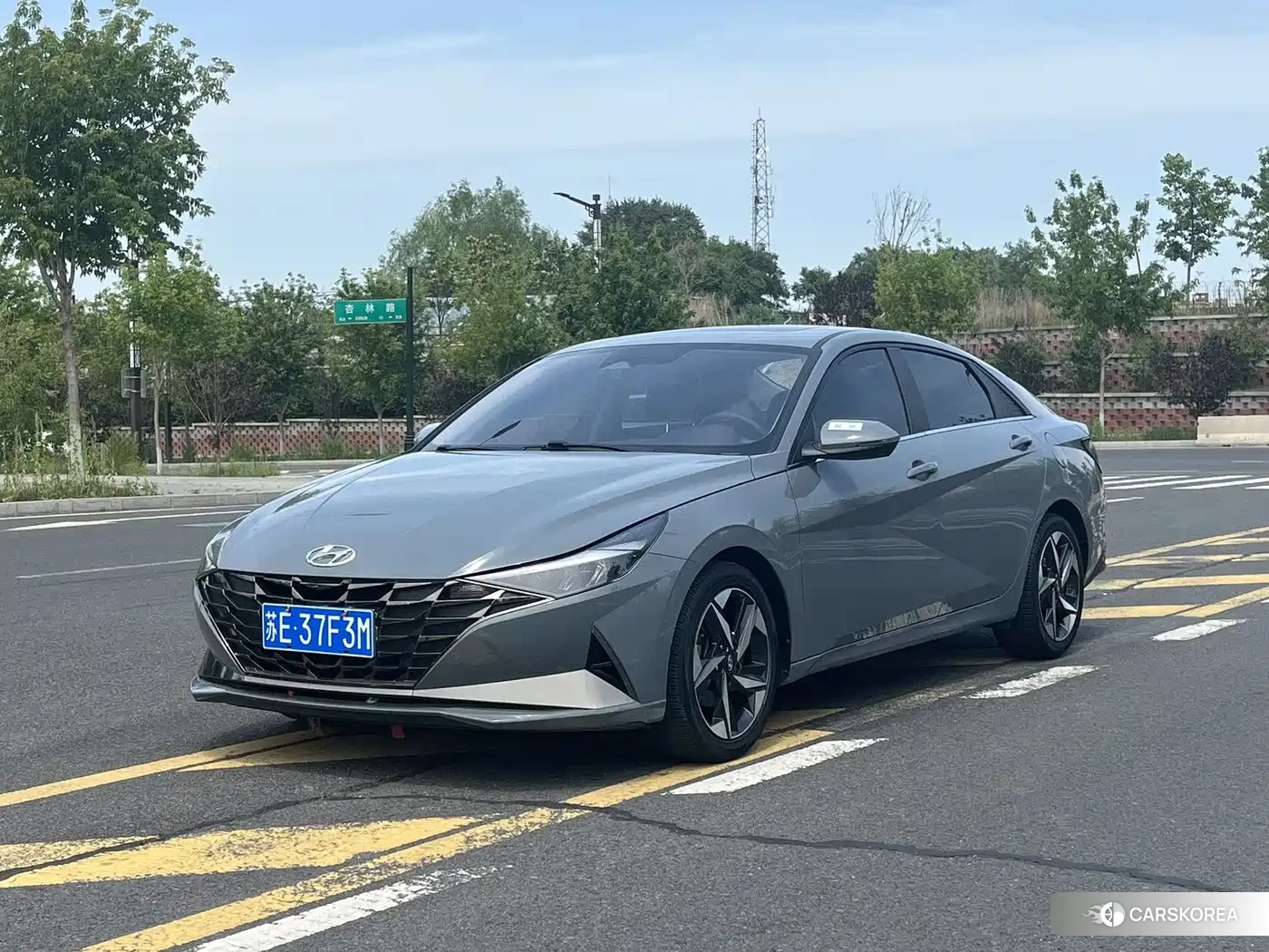 Hyundai Elantra id 4547473 из Китая 12