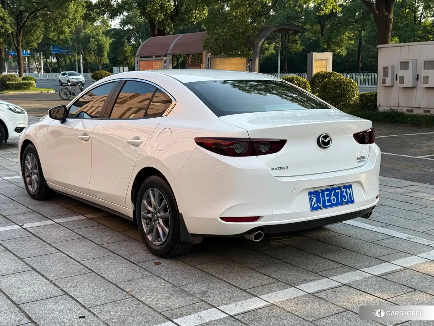 Mazda 3 2024 Белый из Китая, фото 6
