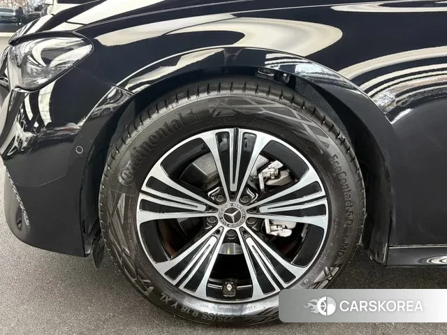 Mercedes-Benz E-Class W214 id 3341398 из Кореи 7