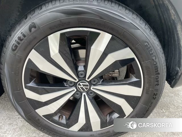 Volkswagen Tuyue id 4264153 из Китая 8