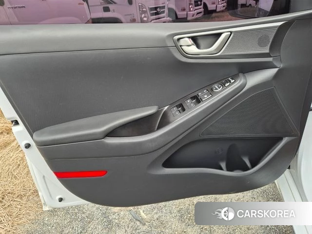 Hyundai The New Ionic Hybrid id 4536176 из Кореи 16