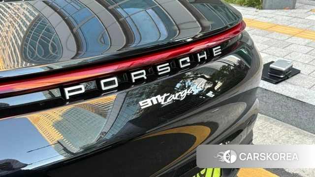 Porsche 911(992) id 4394886 из Кореи 7