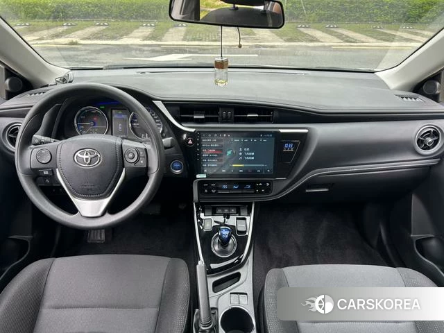 Toyota Corolla dual engine E+ 2022 Белый из Китая, фото 6