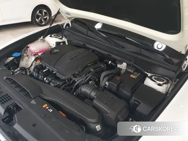 Hyundai Grandeur (GN7) id 3236662 из Кореи 16