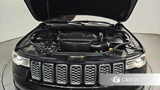 Jeep Grand Cherokee id 3301073 из Кореи 16