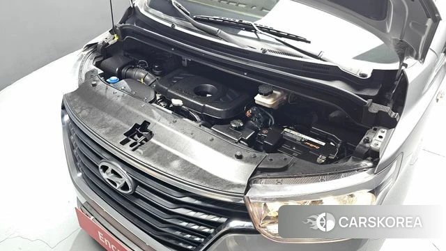 Hyundai The New Grand Starex id 4741786 из Кореи 16